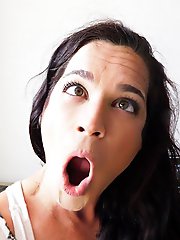 Models facial mimicry