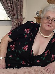 British granny playing with her voluptous body