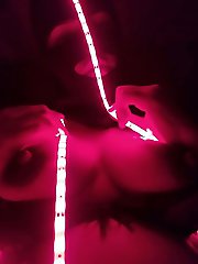 Explosive gilfs are fingering their hole