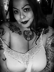 Sinrose black and white