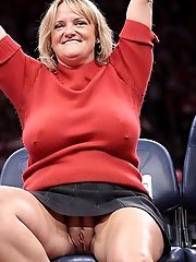 Top mature models are posing fully naked for the camera