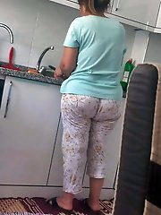 Olgun dolgun anneler tombul tayt spandex bbw turk evli dul