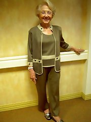 Delicious housewives show their skills